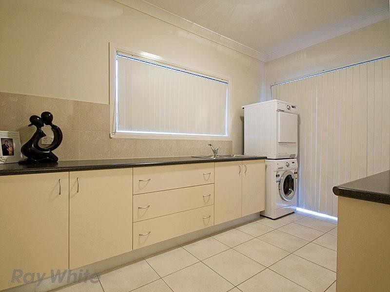 Bridgeman Downs QLD 4035