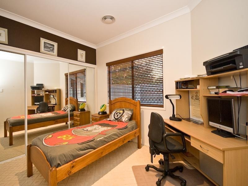 Bridgeman Downs QLD 4035