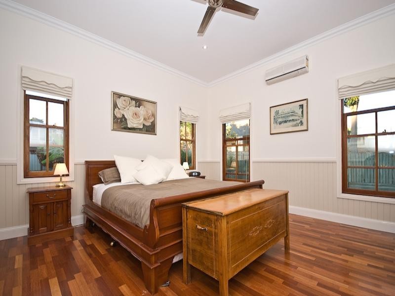 Wavell Heights QLD 4012