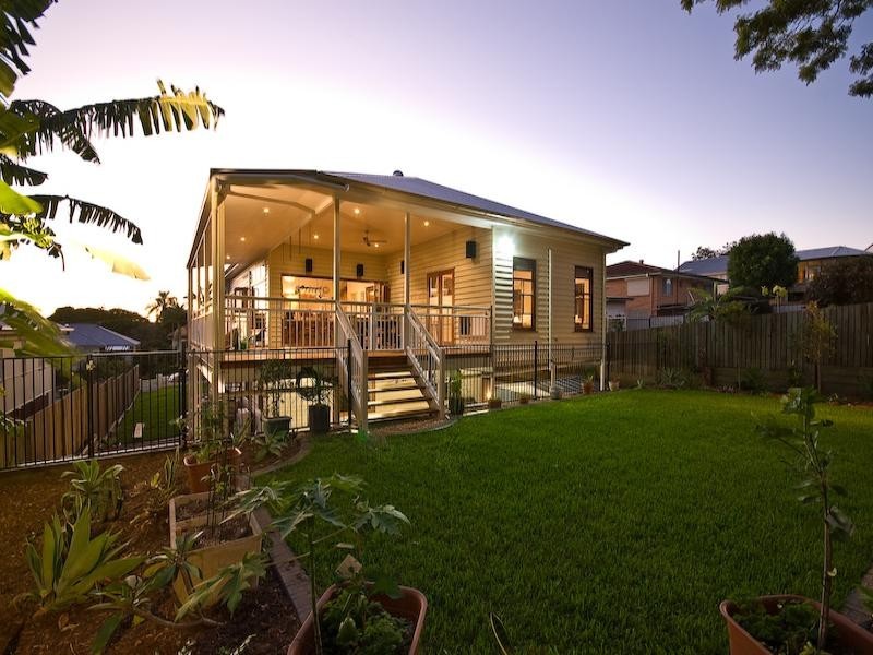 Wavell Heights QLD 4012