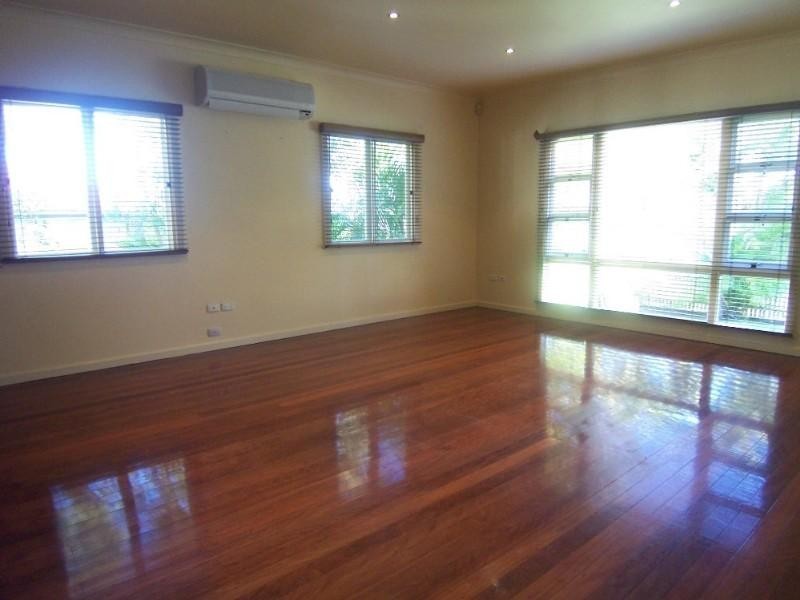 Chermside West QLD 4032