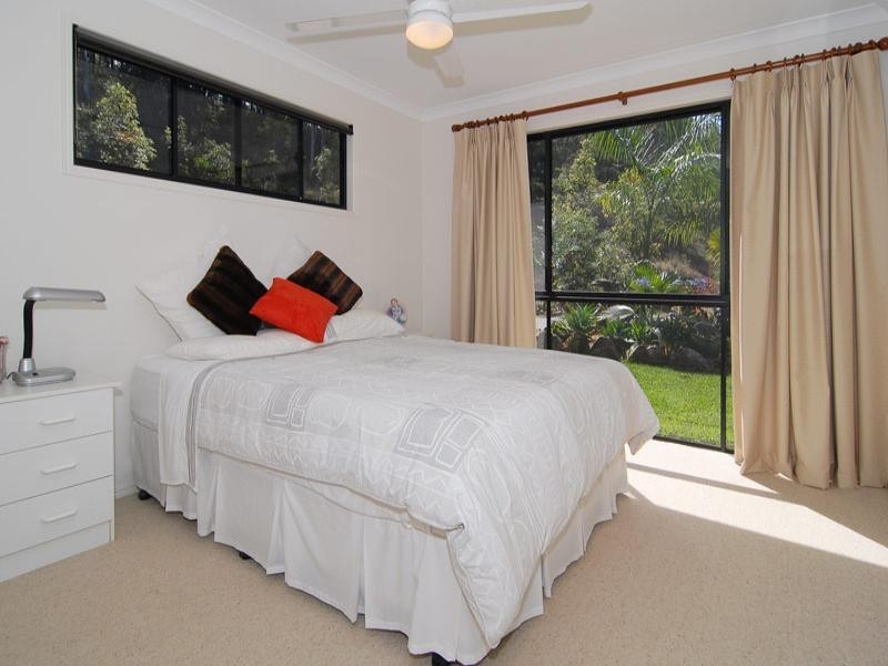 133D Camfin Road, Clear Mountain QLD 4500