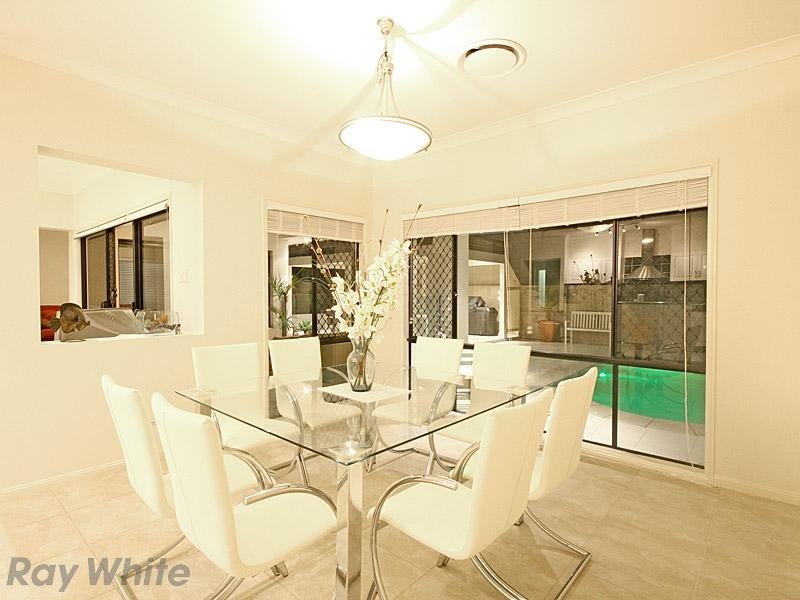 Bridgeman Downs QLD 4035