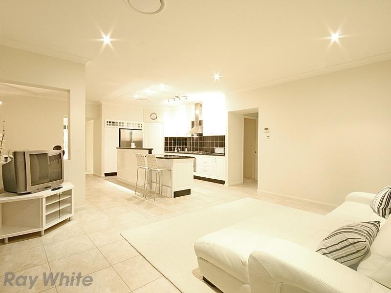 Bridgeman Downs QLD 4035