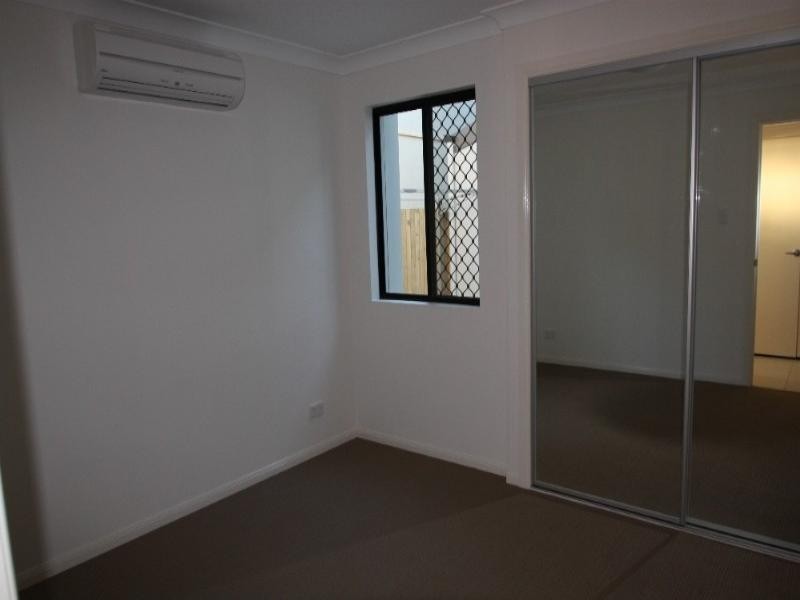 1/18 Seeney Street, Zillmere QLD 4034