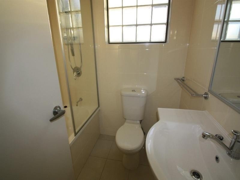 1/18 Seeney Street, Zillmere QLD 4034