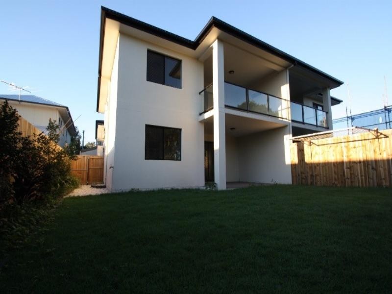 1/18 Seeney Street, Zillmere QLD 4034