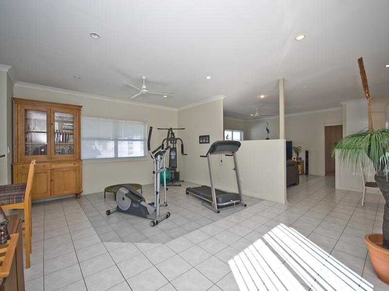 Bridgeman Downs QLD 4035