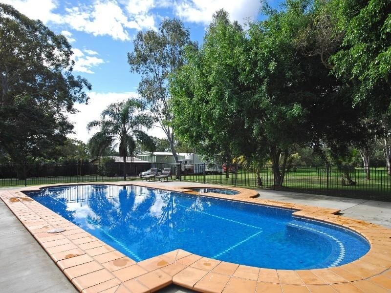 104 Idonia Street, Bridgeman Downs QLD 4035