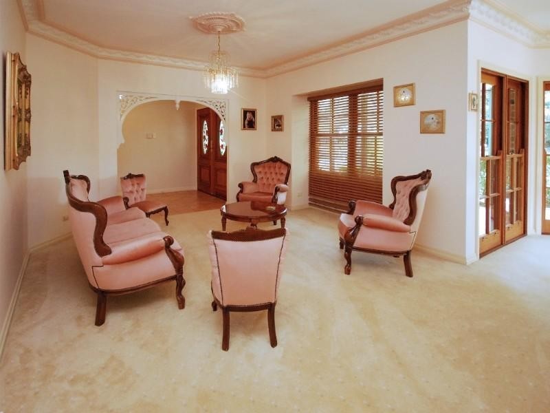 104 Idonia Street, Bridgeman Downs QLD 4035