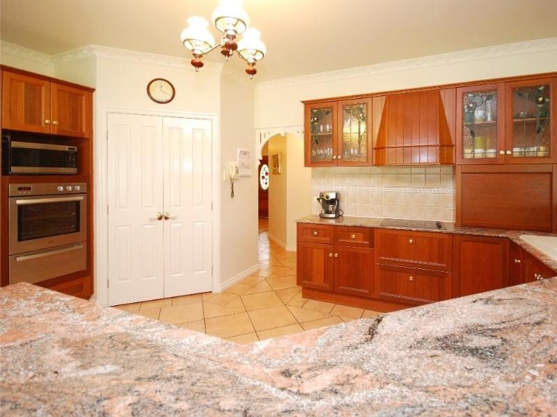 104 Idonia Street, Bridgeman Downs QLD 4035