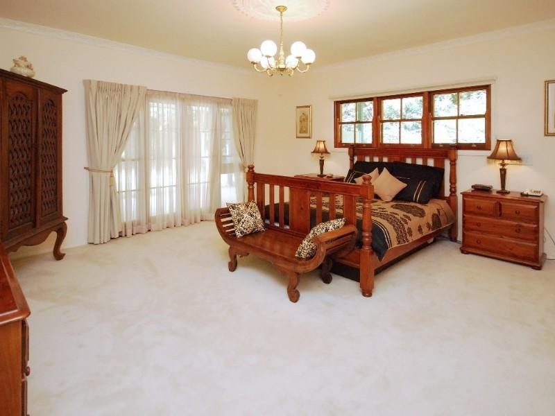 104 Idonia Street, Bridgeman Downs QLD 4035