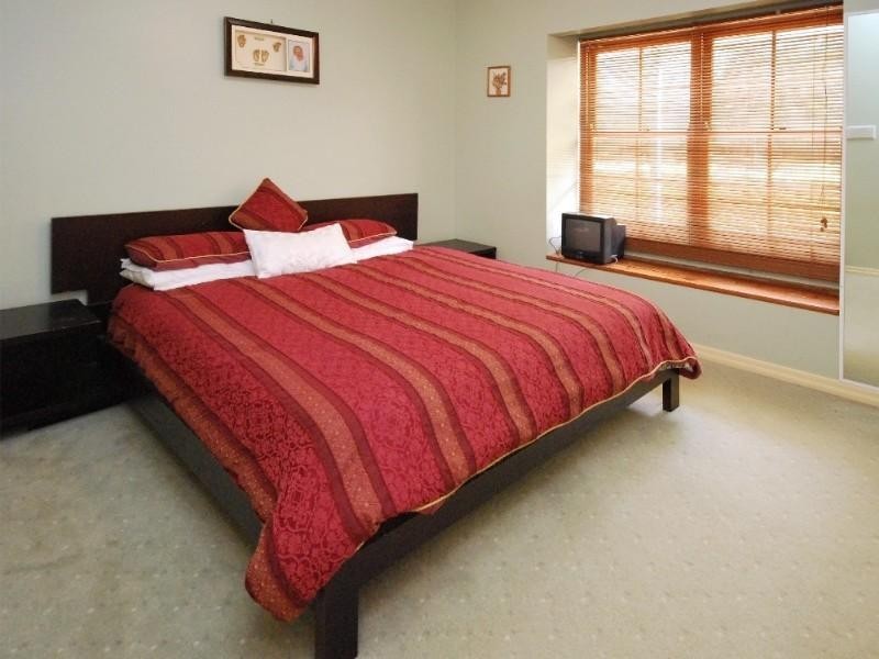 104 Idonia Street, Bridgeman Downs QLD 4035