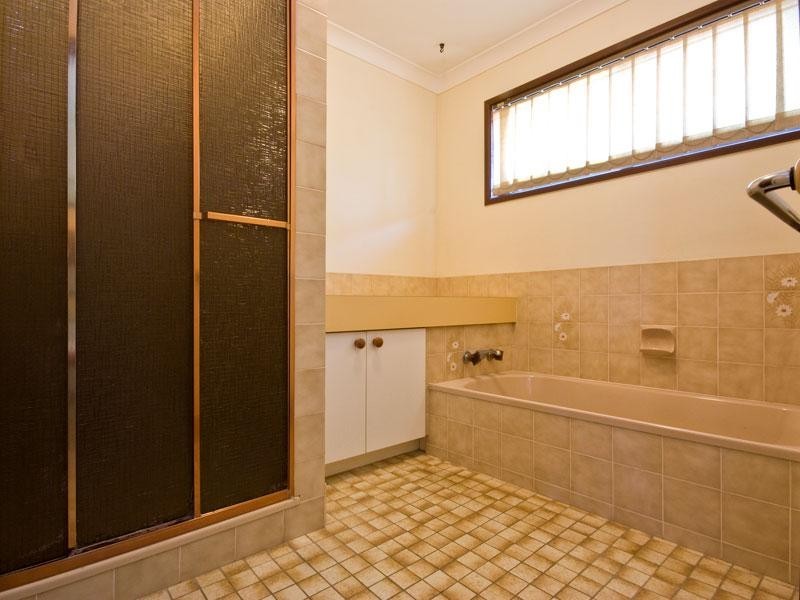 Bridgeman Downs QLD 4035