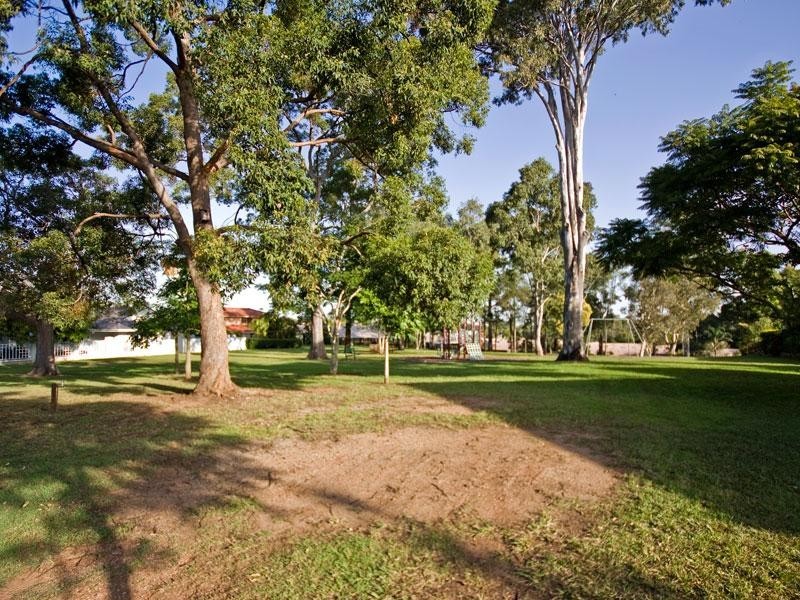 Bridgeman Downs QLD 4035