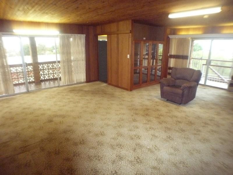 110 Wilgarning Street, Stafford Heights QLD 4053