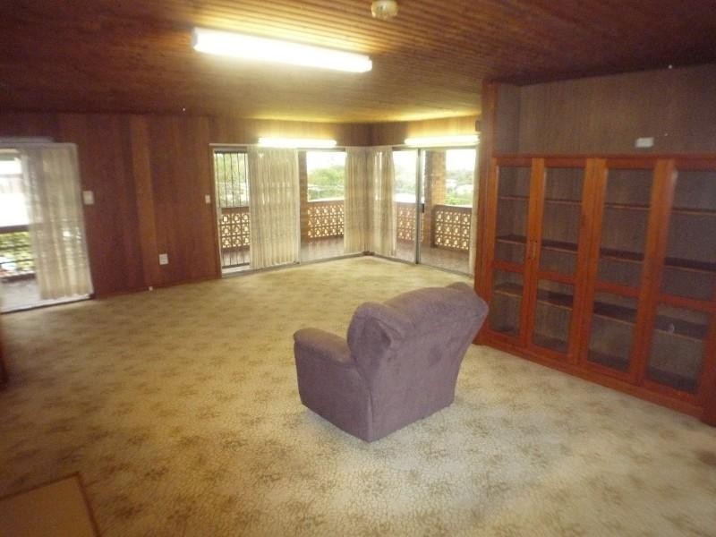 110 Wilgarning Street, Stafford Heights QLD 4053