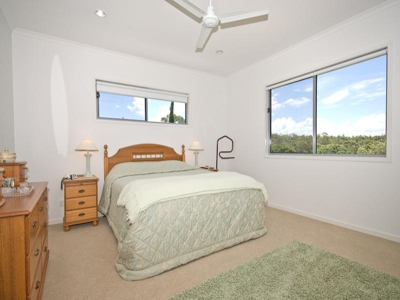 33 Hillside Circuit, Chermside West QLD 4032
