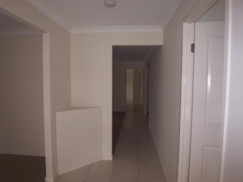 Warner QLD 4500