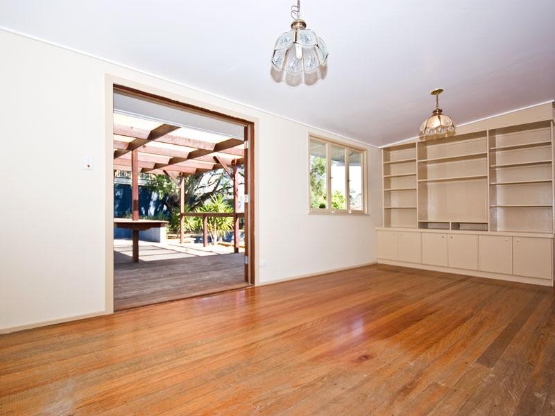 20 Mews Street, Chermside West QLD 4032