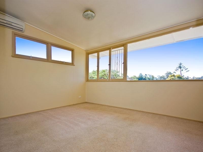 20 Mews Street, Chermside West QLD 4032