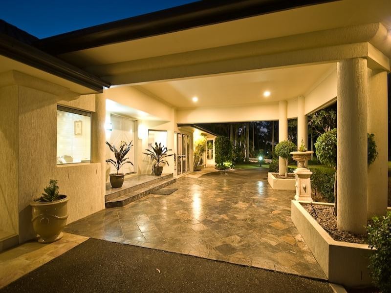 Bridgeman Downs QLD 4035