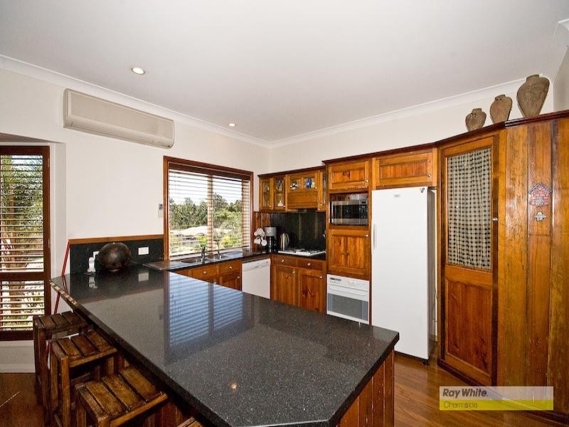 3 Redford Crescent, Mcdowall QLD 4053