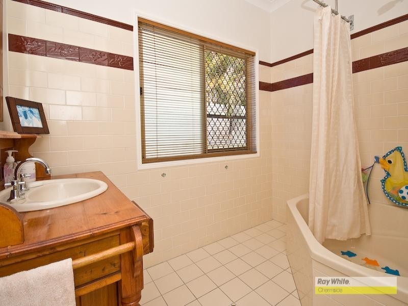 3 Redford Crescent, Mcdowall QLD 4053