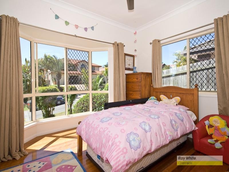 3 Redford Crescent, Mcdowall QLD 4053