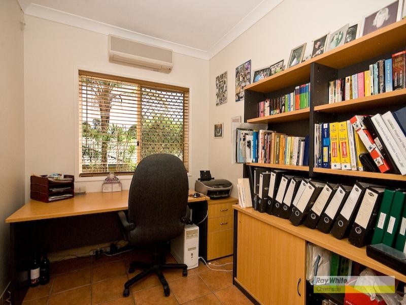 3 Redford Crescent, Mcdowall QLD 4053