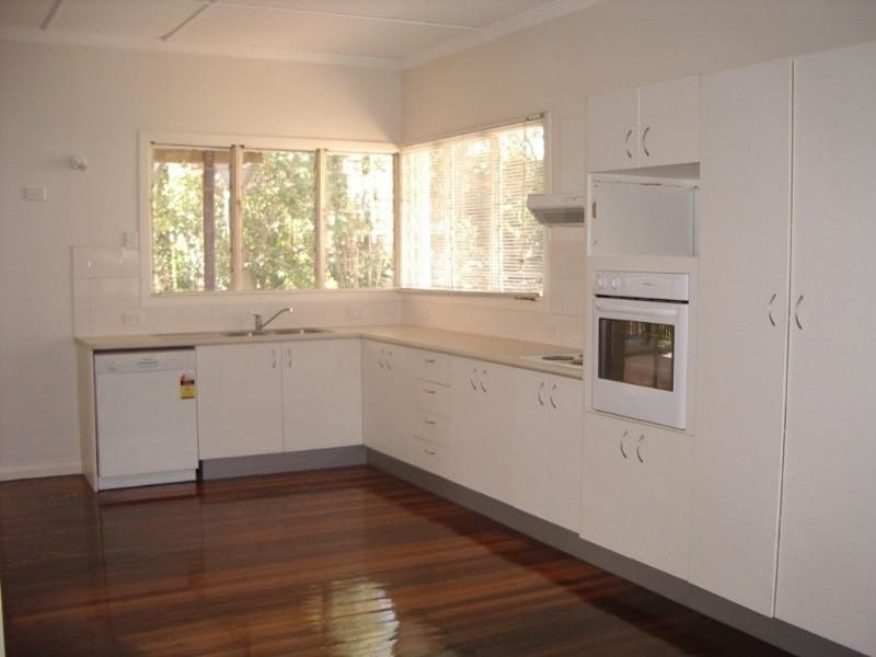 Stafford Heights QLD 4053