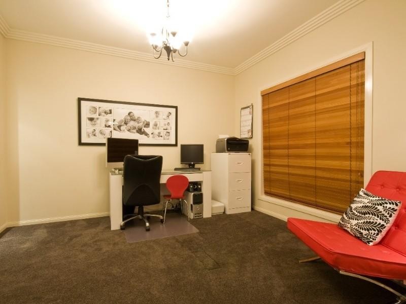 Bridgeman Downs QLD 4035