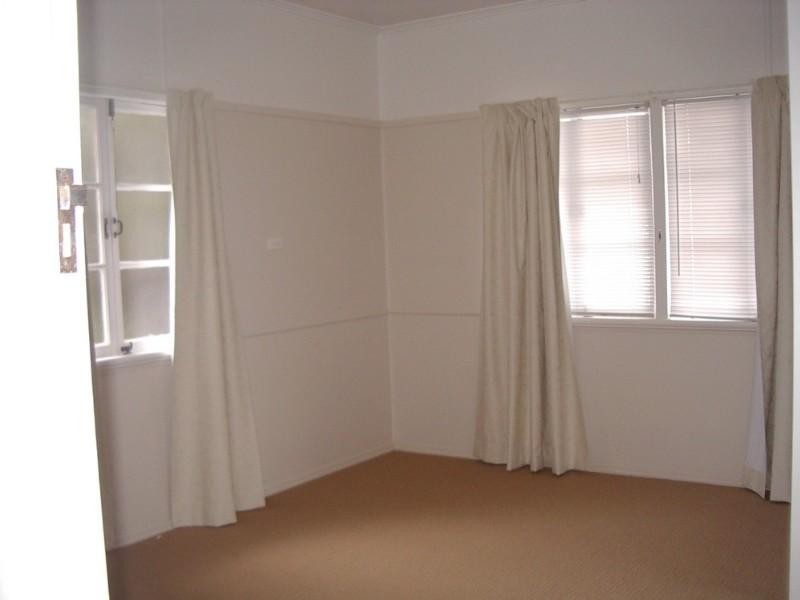 Wavell Heights QLD 4012