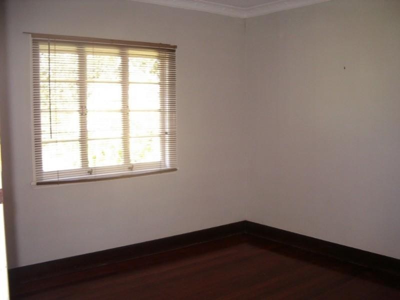 Wavell Heights QLD 4012