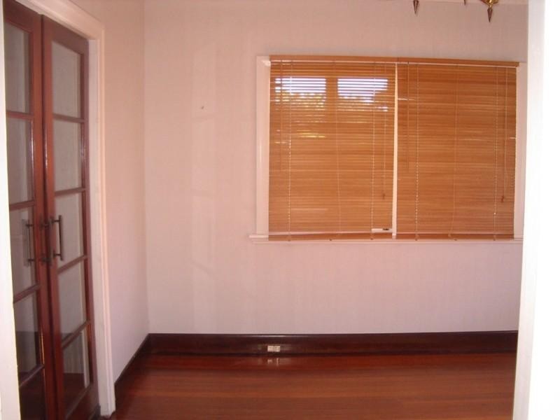 Wavell Heights QLD 4012