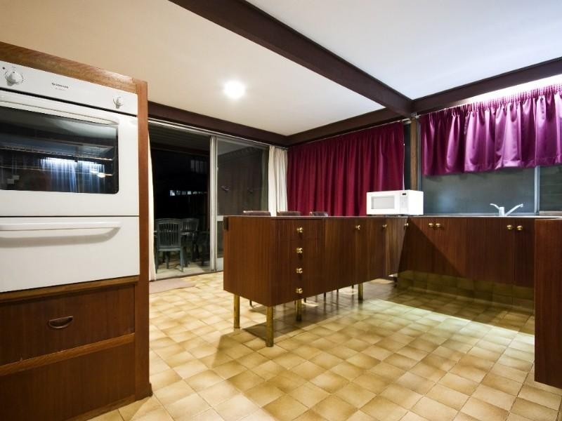 16 Chartwell Street, Aspley QLD 4034