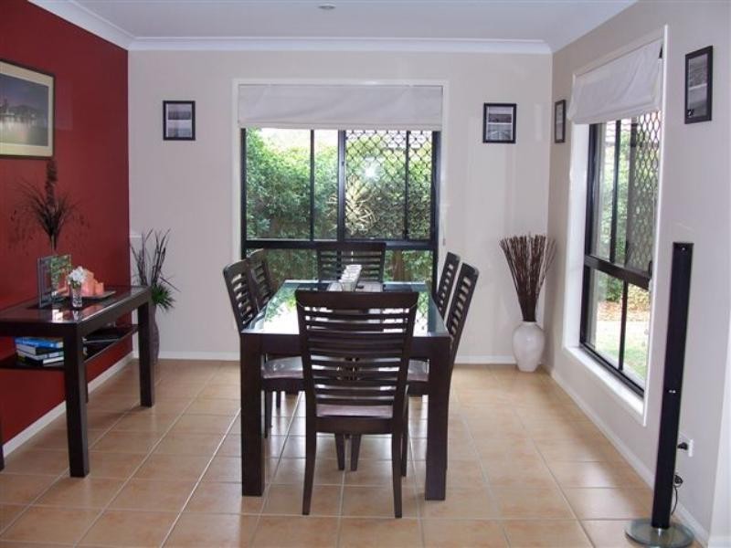 8 Muirfield Court, Albany Creek QLD 4035