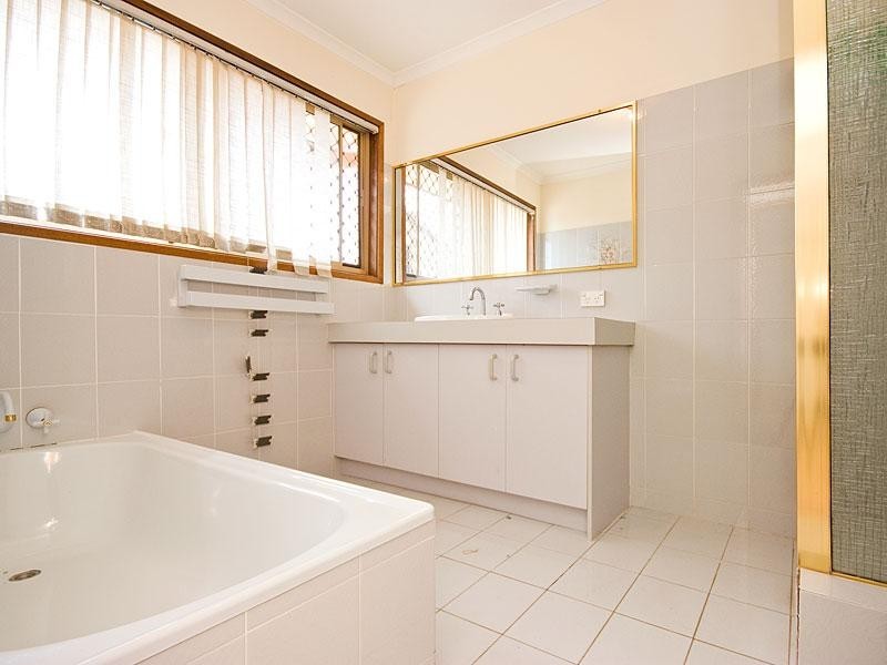 1 Rusa Court, Chermside West QLD 4032