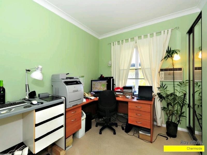 4 Croker Street, Aspley QLD 4034