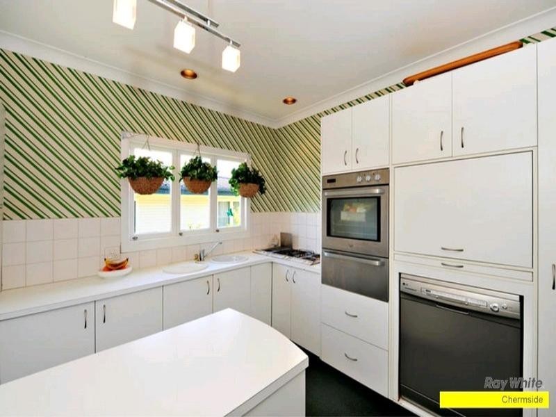 4 Croker Street, Aspley QLD 4034