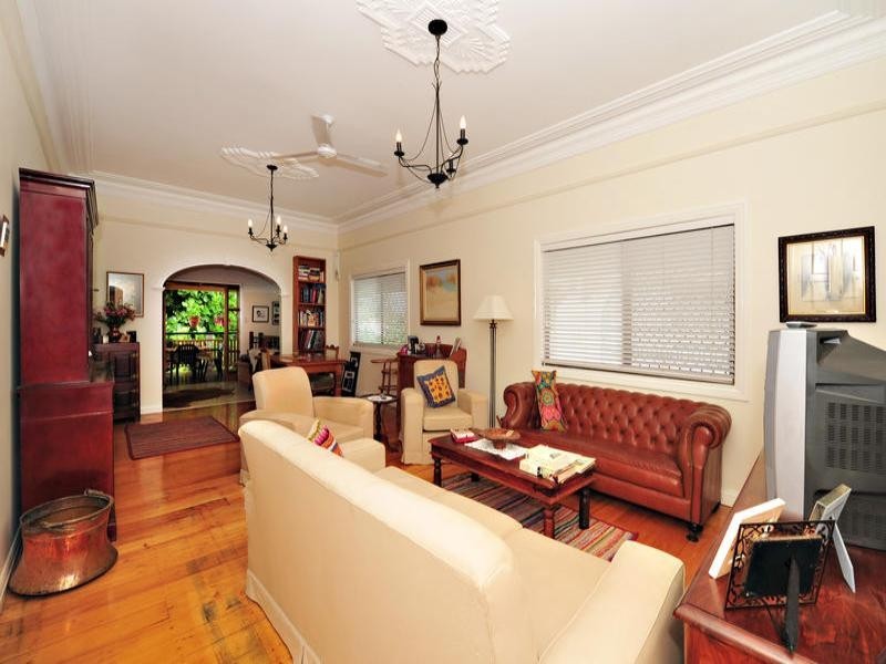 47 Bess Street, Windsor QLD 4030