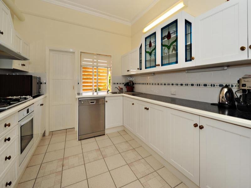 47 Bess Street, Windsor QLD 4030