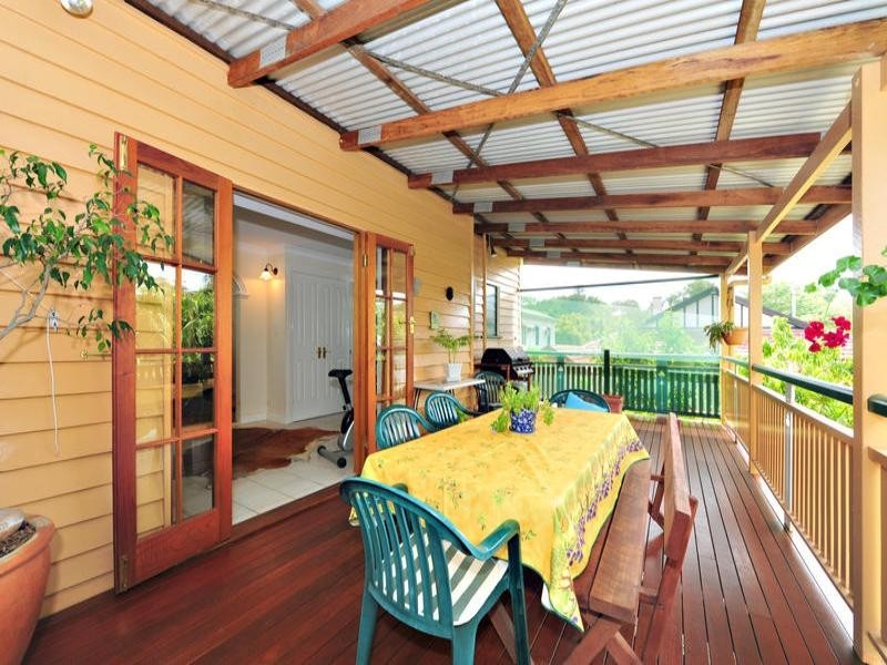 47 Bess Street, Windsor QLD 4030