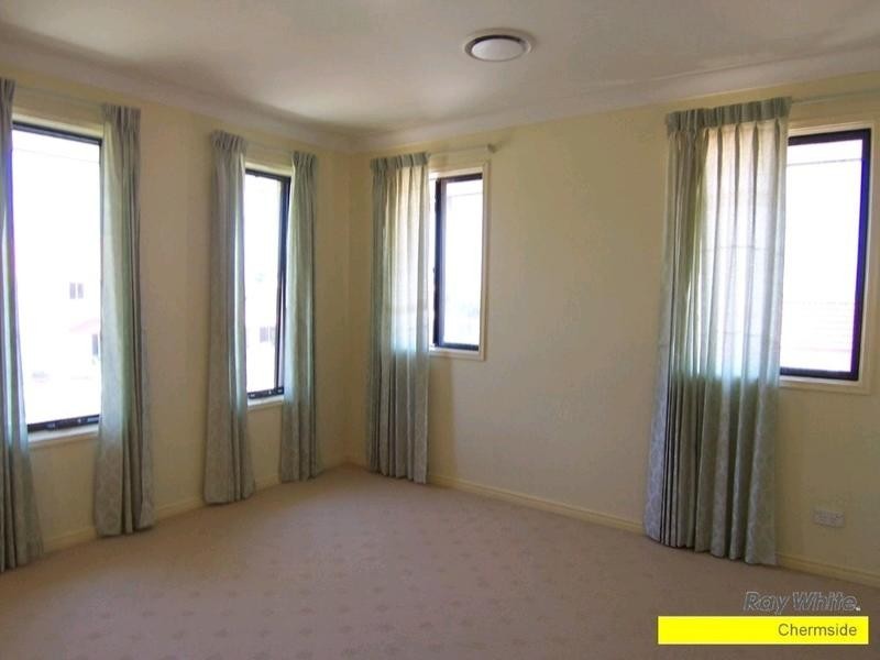 Bridgeman Downs QLD 4035