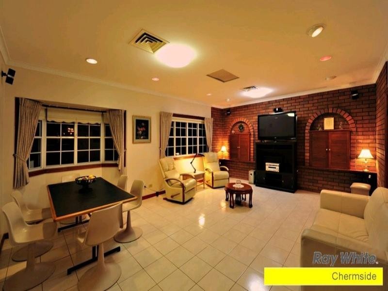 2 Quaver Court, Bridgeman Downs QLD 4035