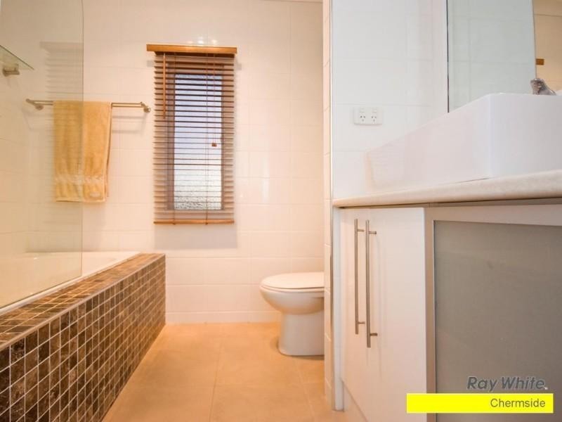 Wavell Heights QLD 4012