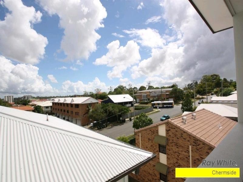 12/25 Kuran Street, Chermside QLD 4032
