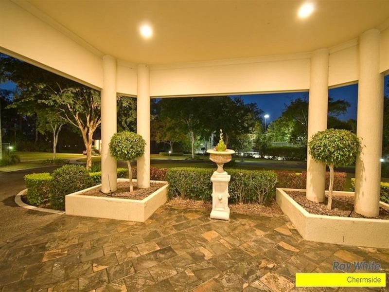 240 Ridley Road, Bridgeman Downs QLD 4035