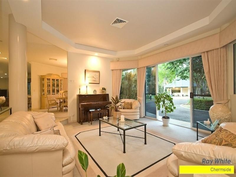 240 Ridley Road, Bridgeman Downs QLD 4035