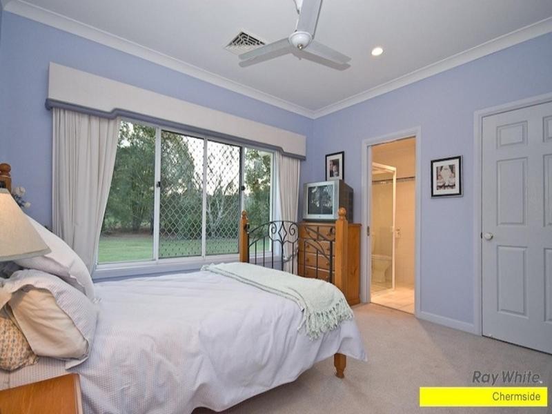 240 Ridley Road, Bridgeman Downs QLD 4035